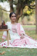 Pink In Ocean Kurta Set