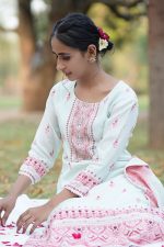 Pink In Ocean Kurta Set