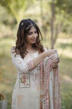 Creamy White Kurta Set
