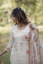 Creamy White Kurta Set