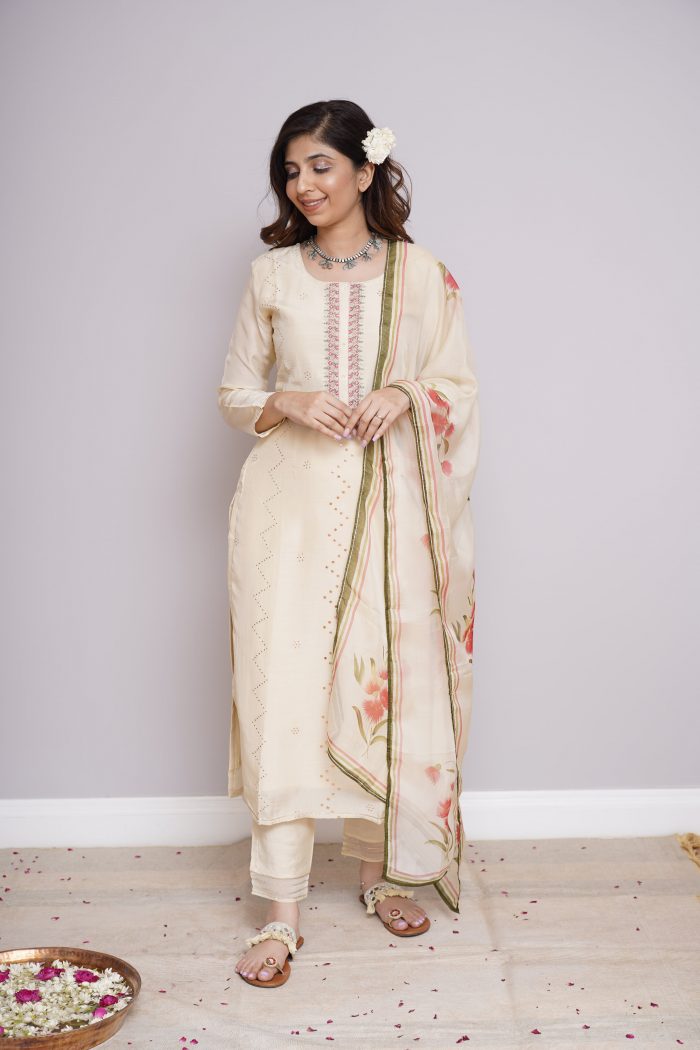 Kora Kurta Set