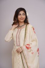 Shwet Kurta Set
