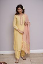 Vasant Kurta Set