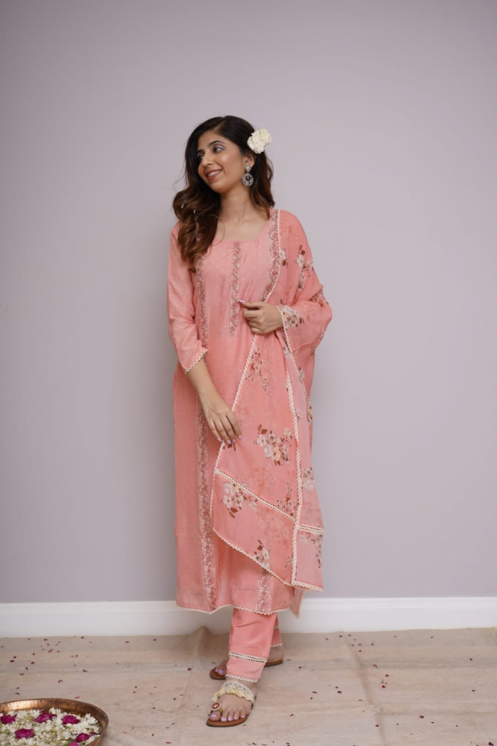 Nava Kurta Set